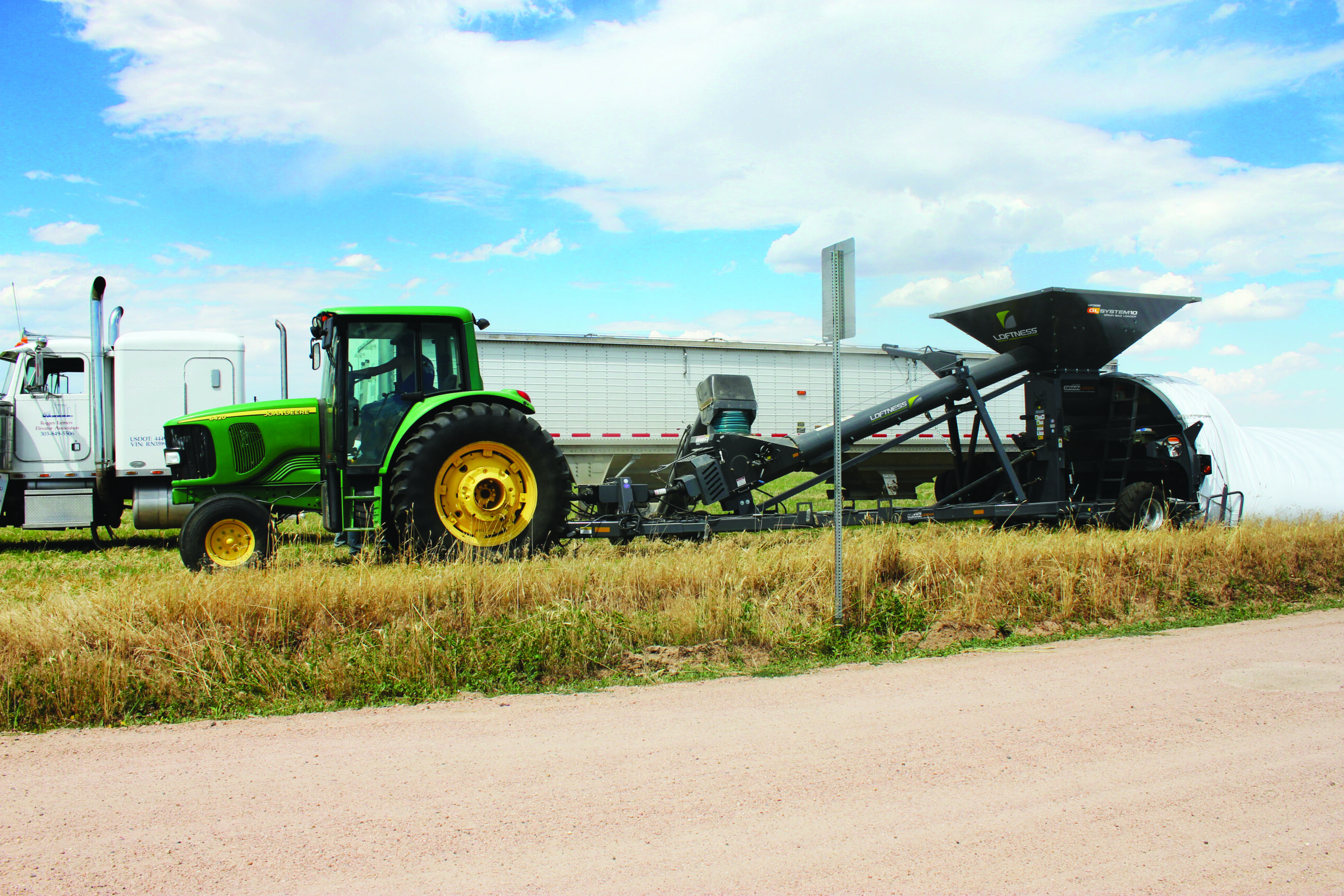 US grain farmers resort to giant storage bags to avoid cheap sales - Agweek